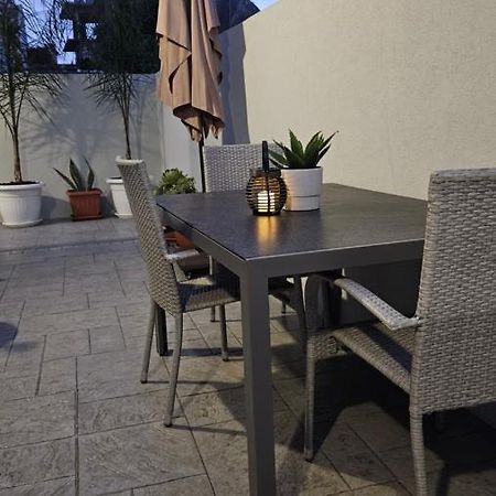 Fanouris Luxury Apartments 2 Ханя Екстериор снимка